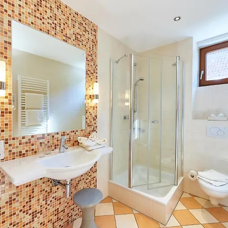 Im Klostereck Strubel-roos Flonheim